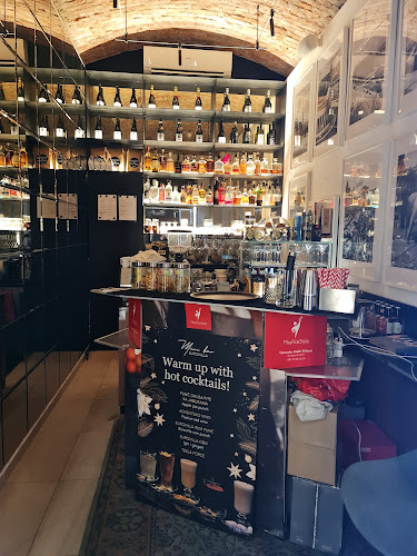 Comentarii opinii despre Mini bar eurovilla