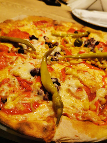 Ul. Ivana Meštrovića 8, 23420, Benkovac