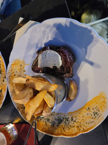 Comentarii opinii despre Bistro Dali