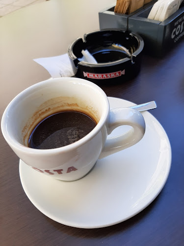 Ally McBee - Gastronomija i ugostiteljstvo