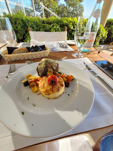 Opinii despre Maslina Tavern în Dubrovnik - Gastronomija i ugostiteljstvo