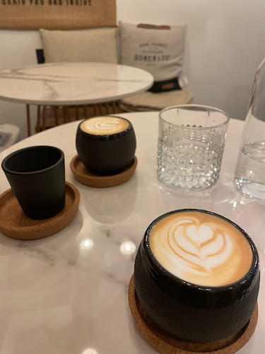 Opinii despre Marsecchia Coffee Shop în Rijeka - Gastronomija i ugostiteljstvo