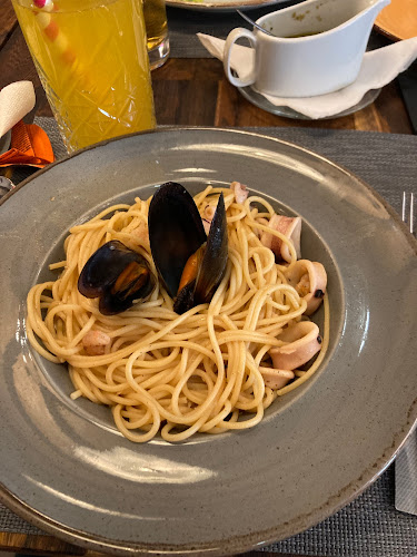 Pirates Kitchen seafood & steak - Omiš