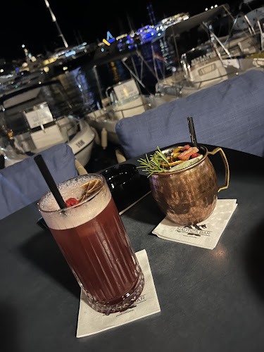 Opinii despre Nautica Bar în Hvar - Gastronomija i ugostiteljstvo