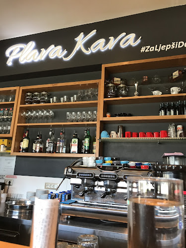 Comentarii opinii despre Caffe bar Plava Kava