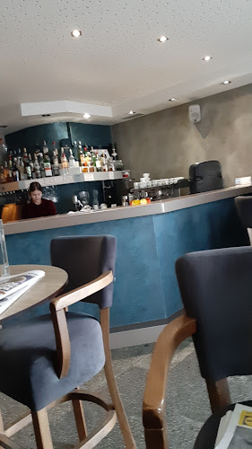 Comentarii opinii despre Plavi Val