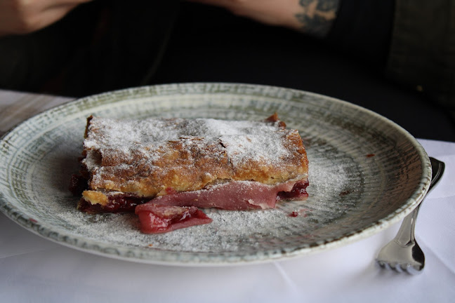 Restoran, vinarija i pansion Vuglec Breg - Gastronomija i ugostiteljstvo