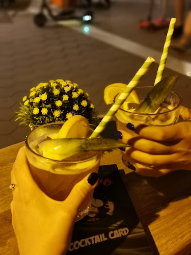 Šetalište Dr. Franje Tuđmana 15, 21300, Makarska