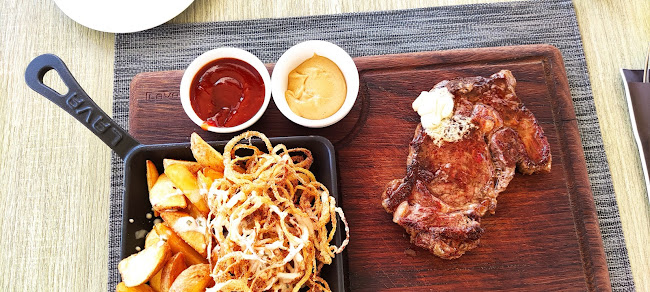 Half 8 Restaurant, Novigrad - Gastronomija i ugostiteljstvo