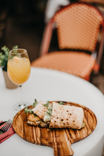 Revolucija Zagreb - Zagreb