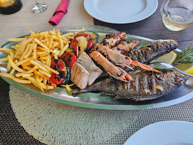 Konoba Zlatna Vala (ex. Supina) - Gastronomija i ugostiteljstvo