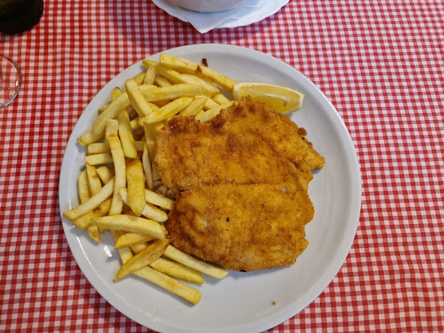 Trg bana Josipa Jelačića 3, 42000, Varaždin