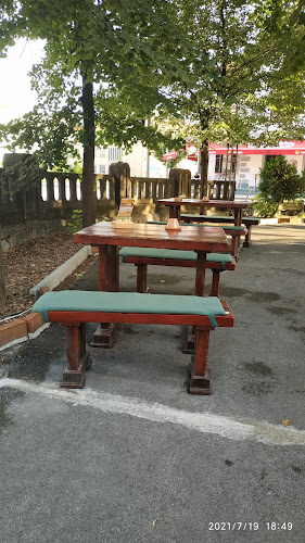 Opinii despre Cafe Jadore în Duga Resa - Gastronomija i ugostiteljstvo