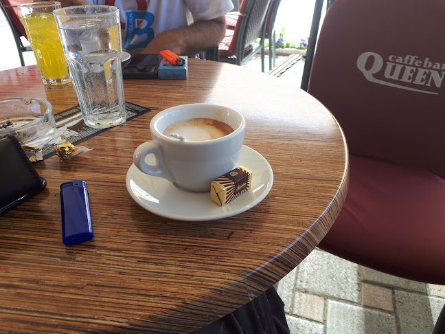 Caffe Bar QUEEN