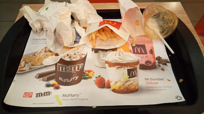 Opinii despre McDonald’s Kvatrić în Zagreb - Gastronomija i ugostiteljstvo