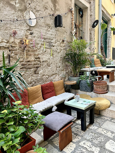 Cocktail Bar Limbo - Gastronomija i ugostiteljstvo