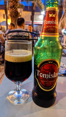 Molo Misto - Gastronomija i ugostiteljstvo