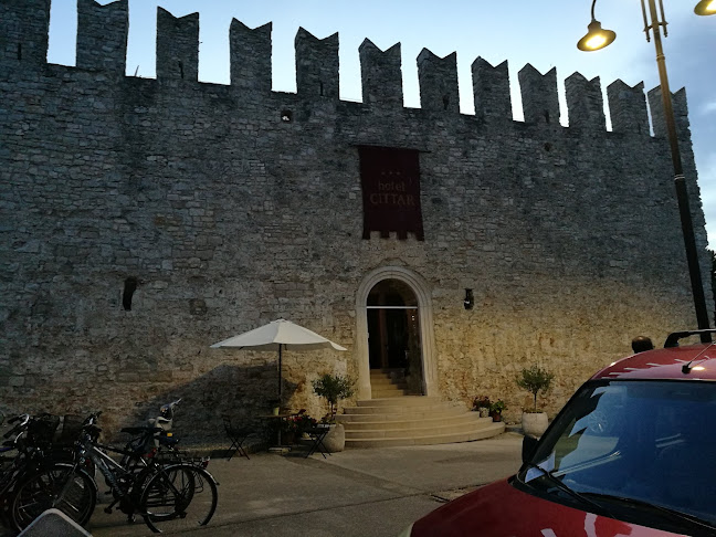 Opinii despre Caffe Bar ARA în Novigrad - Gastronomija i ugostiteljstvo