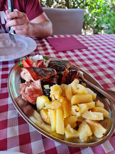 Opinii despre Restaurant Gromaca /Losinj-Cres/ lamb /Spanferkel /maialino în Belej - Gastronomija i ugostiteljstvo