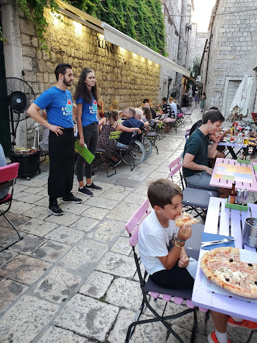 Ul. za Rokom 3, 20000, Dubrovnik