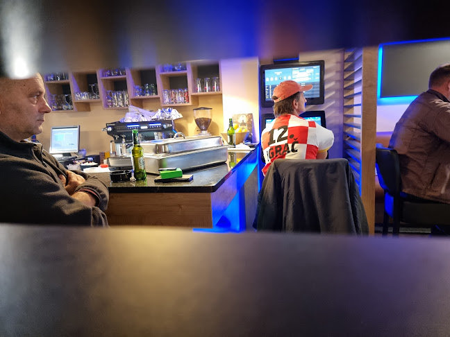 Opinii despre Caffe bar Bolero în Velika Ludina - Gastronomija i ugostiteljstvo