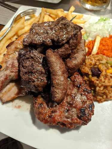 Opinii despre Piraten Restaurant în Omiš - Gastronomija i ugostiteljstvo