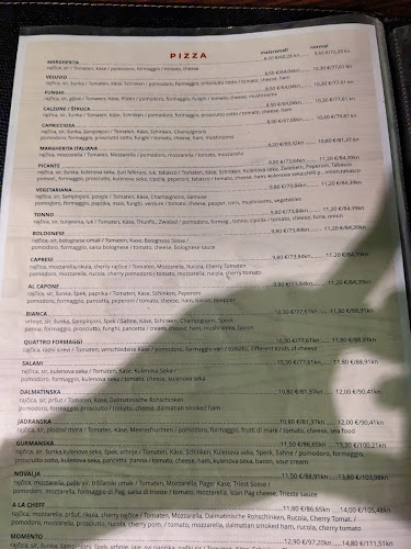 Opinii despre Momento Grill Pizza House în Novalja - Gastronomija i ugostiteljstvo