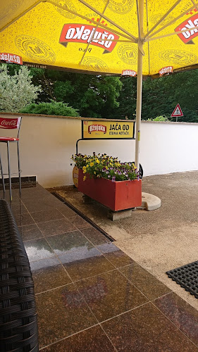 Comentarii opinii despre Bistro Baderna