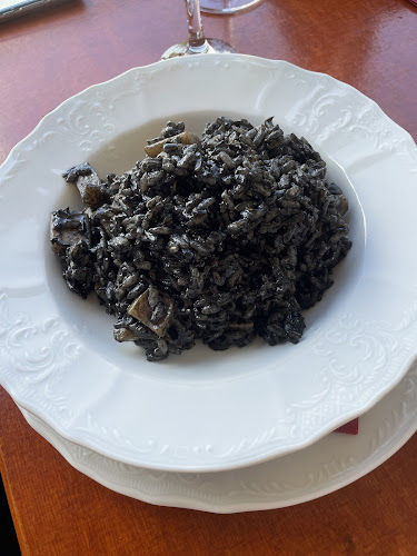 Opinii despre Konoba Gušti Poja în Podšpilje - Gastronomija i ugostiteljstvo