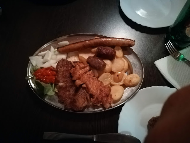 Ul. Stjepana i Antuna Radića 29, 44400, Glina