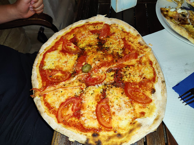 Opinii despre Nona Darinka în Vis - Gastronomija i ugostiteljstvo