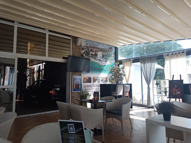 Comentarii opinii despre Movie Caffe Bar