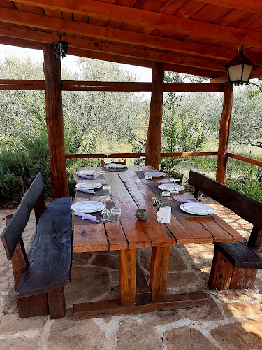 Agroturizam Valrosa - Gastronomija i ugostiteljstvo