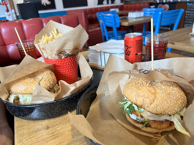 Papica Burger House - Gastronomija i ugostiteljstvo