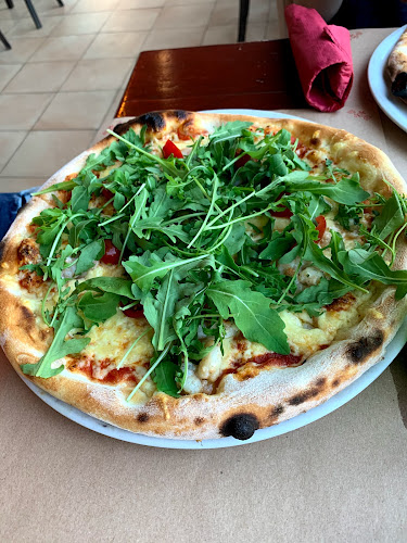 Opinii despre Restoran & Pizzeria Šimun în Vodice - Gastronomija i ugostiteljstvo