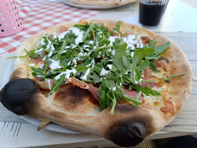 Pizzeria Buoni Amici In Piazza Umag - Gastronomija i ugostiteljstvo