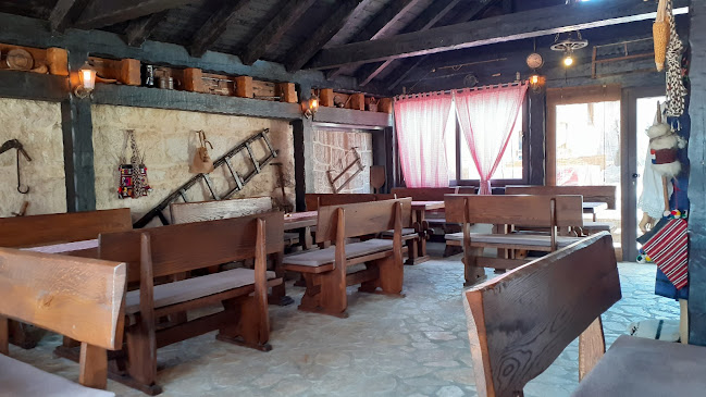 Comentarii opinii despre Konoba "Ivanovi Dvori"