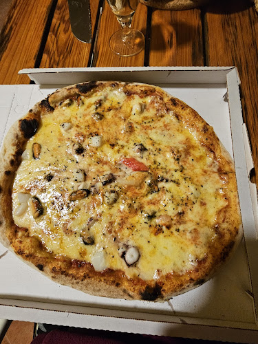 Opinii despre Pizzeria "Peroj" în Peroj - Gastronomija i ugostiteljstvo