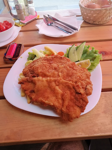 Comentarii opinii despre The Bricks restaurant