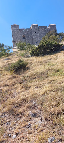 Comentarii opinii despre Senj