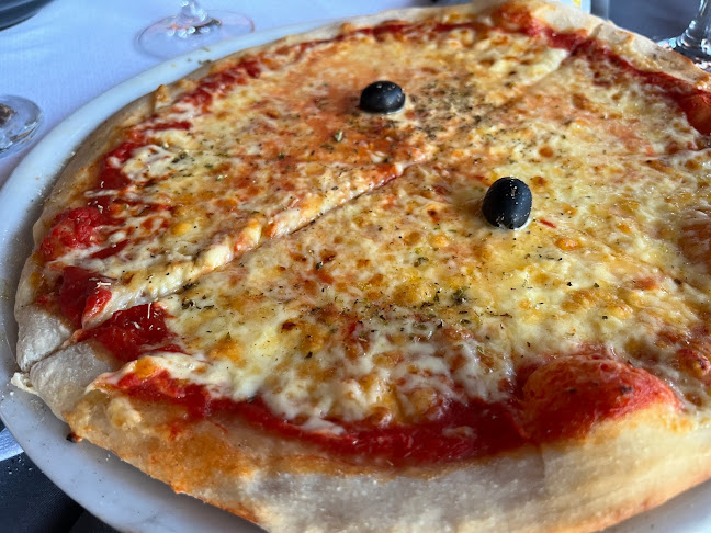 Opinii despre Restaurant Mali Raj în Okrug Gornji - Gastronomija i ugostiteljstvo