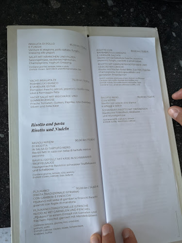 Opinii despre Yacht Bar & Restaurant în Pula - Gastronomija i ugostiteljstvo