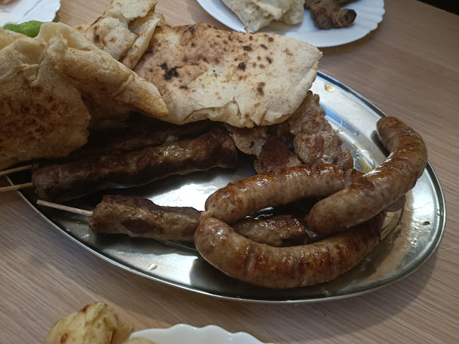 Vidovski trg 17, 42000, Varaždin