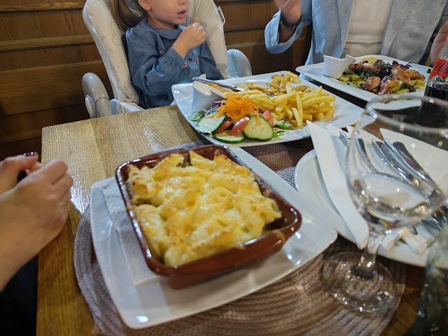 Restoran Jelen - Gastronomija i ugostiteljstvo