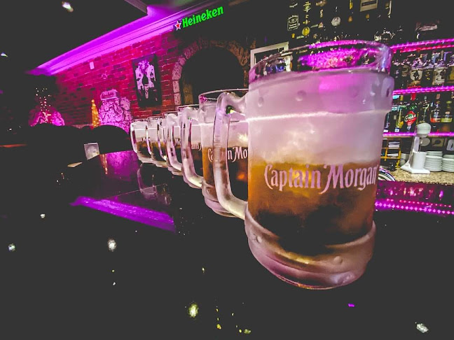 Caffe bar Črleni Lajbek - Gastronomija i ugostiteljstvo