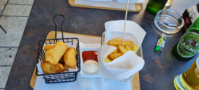 Obala kneza Branimira 10A, 23000, Zadar