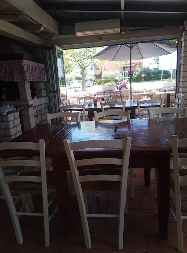 Bistro Konoba Tranzit - Gastronomija i ugostiteljstvo