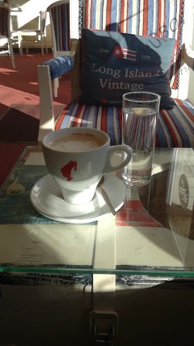 Comentarii opinii despre Norris Cafe Bar