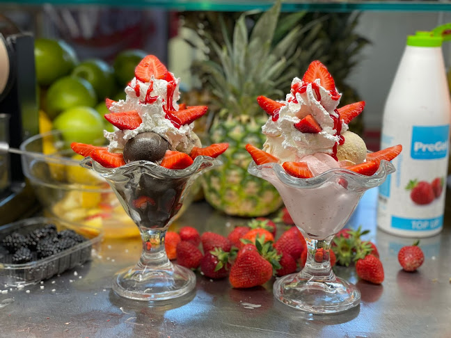 Slasticarna Donat, Ice Cream and Gelato - Gastronomija i ugostiteljstvo