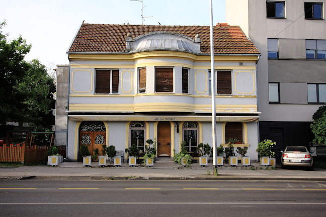 Caffe bar Scorpio - Gastronomija i ugostiteljstvo